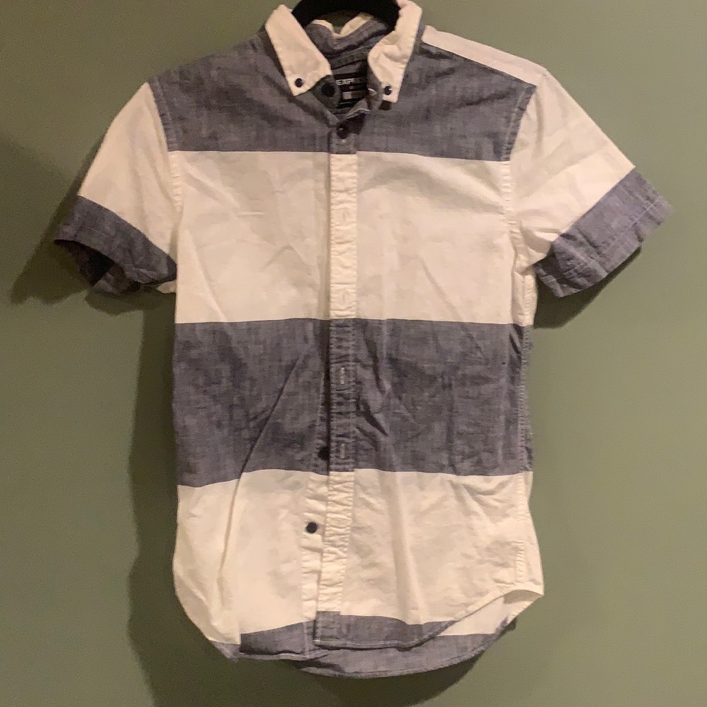 Express MEN XS extra small casual button down shortsleeved grey white striped